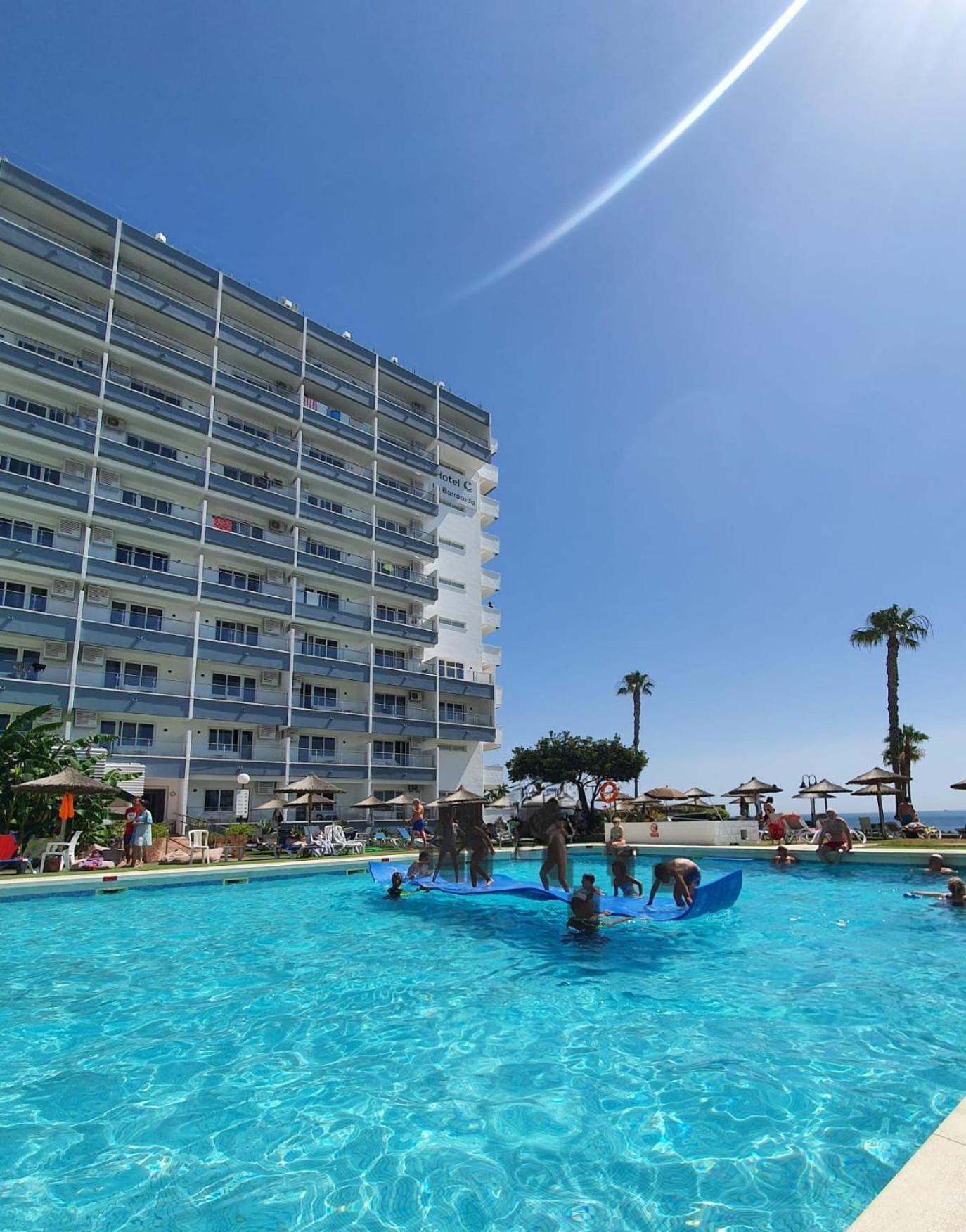 La Barracuda Hotel Torremolinos Exterior photo